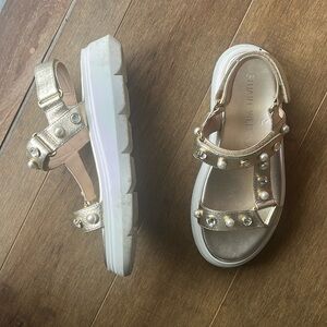 STUART WEITZMAN Metallic Zoelie Crystal Embellished Platform Sandals